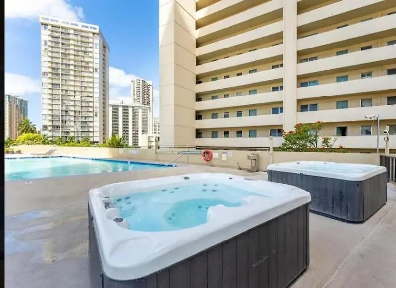 *Rarelayout*2Qn Beds*Great For Groups,Friends,Wakiki Honolulu 0*,  United States